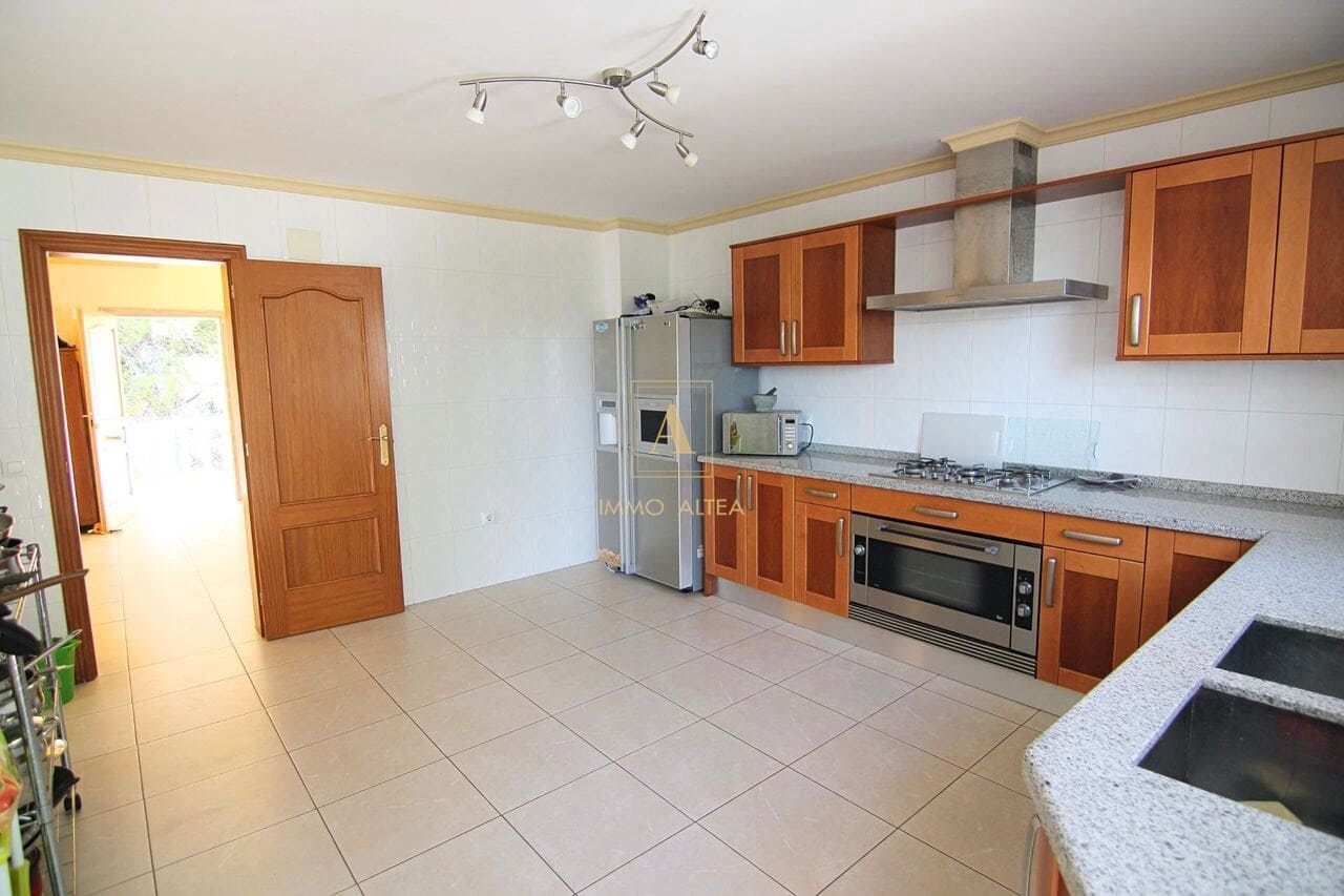 4 makuuhuone Huvila myytävänä paikassa Alicante kaupunki - 835 199 € (Ref: 9566872)