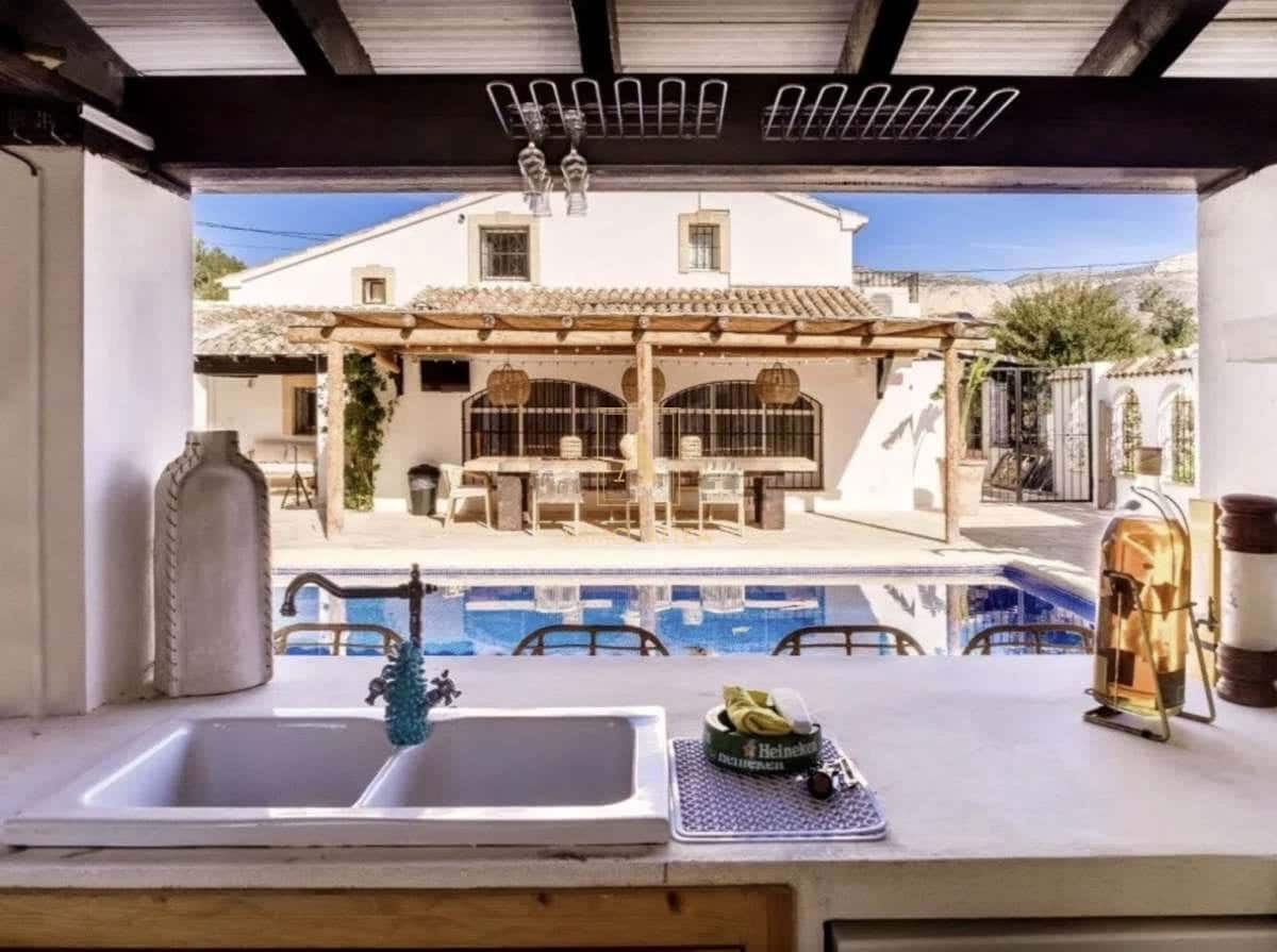 5 sypialnia Willa na sprzedaż w Miasto Alicante / Alacant z garażem - 1 550 000 € (Ref: 9566875)