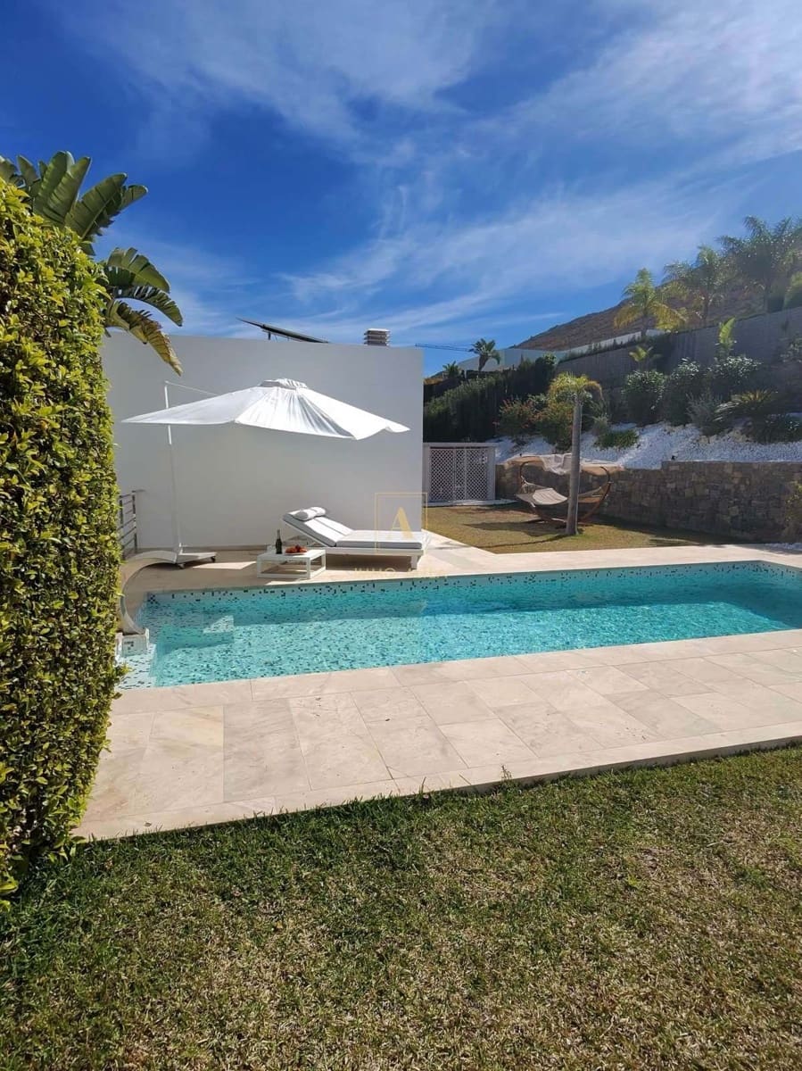 5 camera da letto Villa in vendita in Alicante citta - 2.350.000 € (Rif: 9566877)