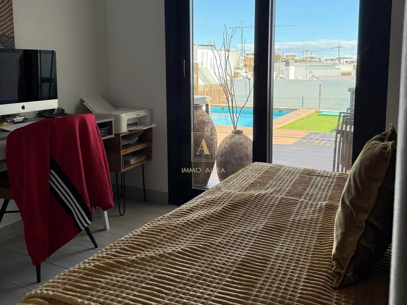 3 makuuhuone Omakotitalo myytävänä paikassa Alicante kaupunki mukana uima-altaan - 585 000 € (Ref: 9566882)