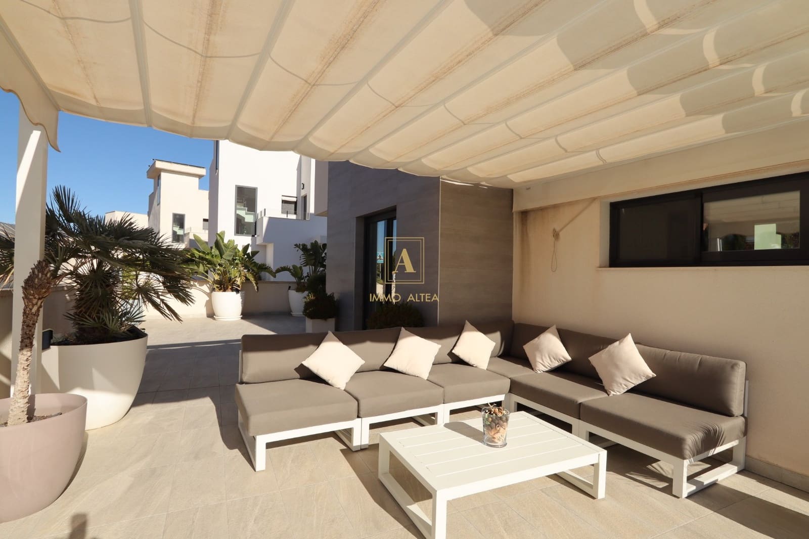 3 chambre Villa/Maison à vendre à Alicante ville avec garage - 549 000 € (Ref: 9566883)