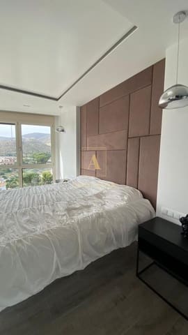 3 quarto Moradia para venda em Alicante cidade - 3 255 000 € (Ref: 9566884)