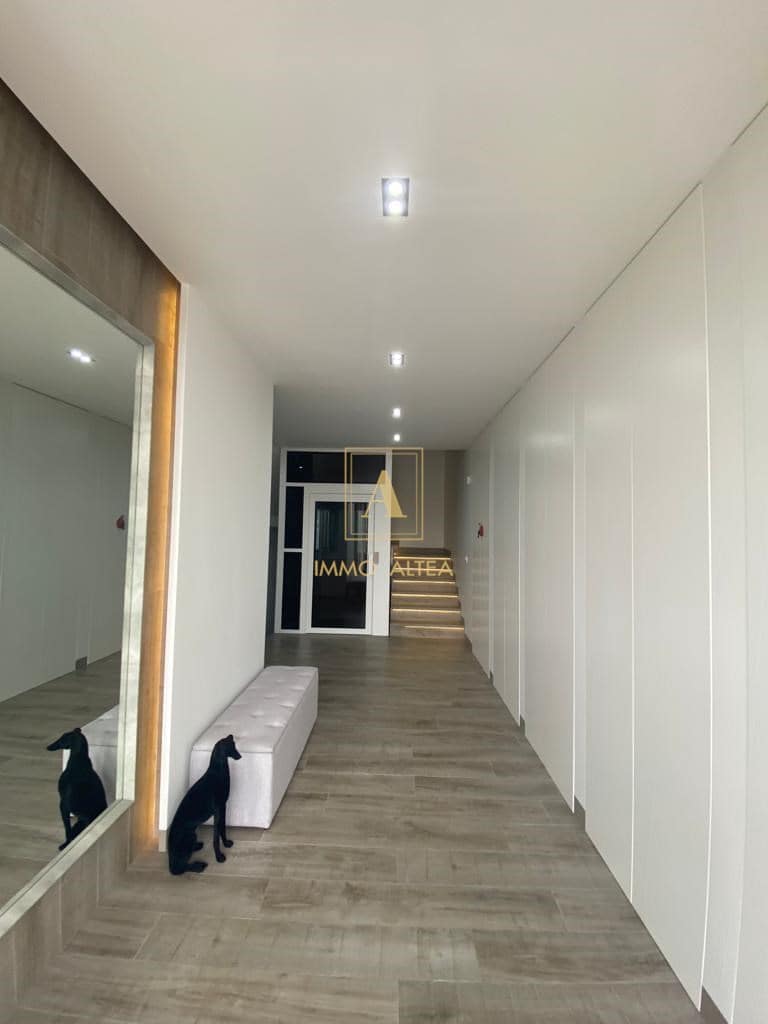 3 makuuhuone Huvila myytävänä paikassa Alicante kaupunki - 3 255 000 € (Ref: 9566884)