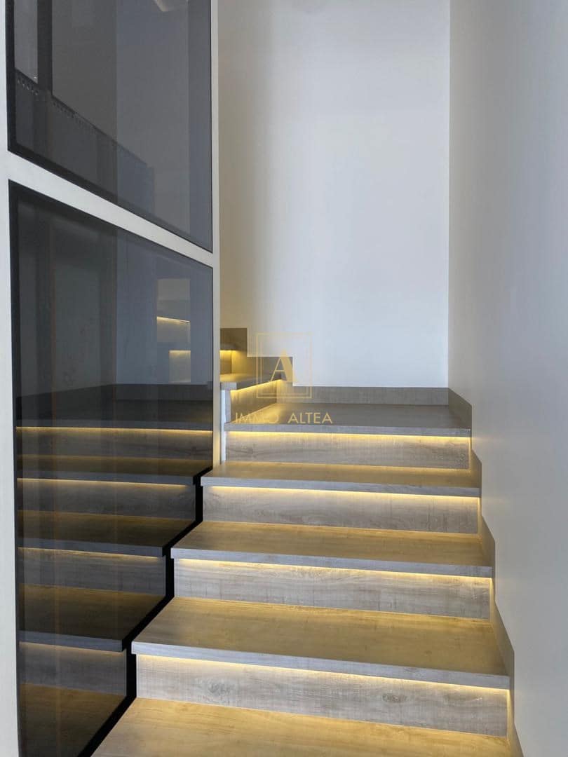 3 makuuhuone Huvila myytävänä paikassa Alicante kaupunki - 3 255 000 € (Ref: 9566884)