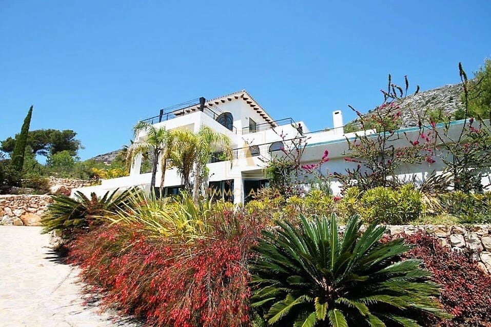 6 slaapkamer Villa te koop in Alicante stad - € 2.800.000 (Ref: 9566885)