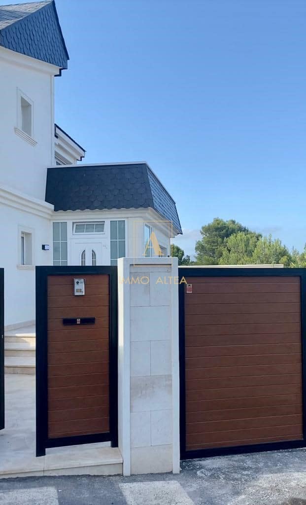 3 sypialnia Willa na sprzedaż w Miasto Alicante / Alacant - 560 000 € (Ref: 9566886)