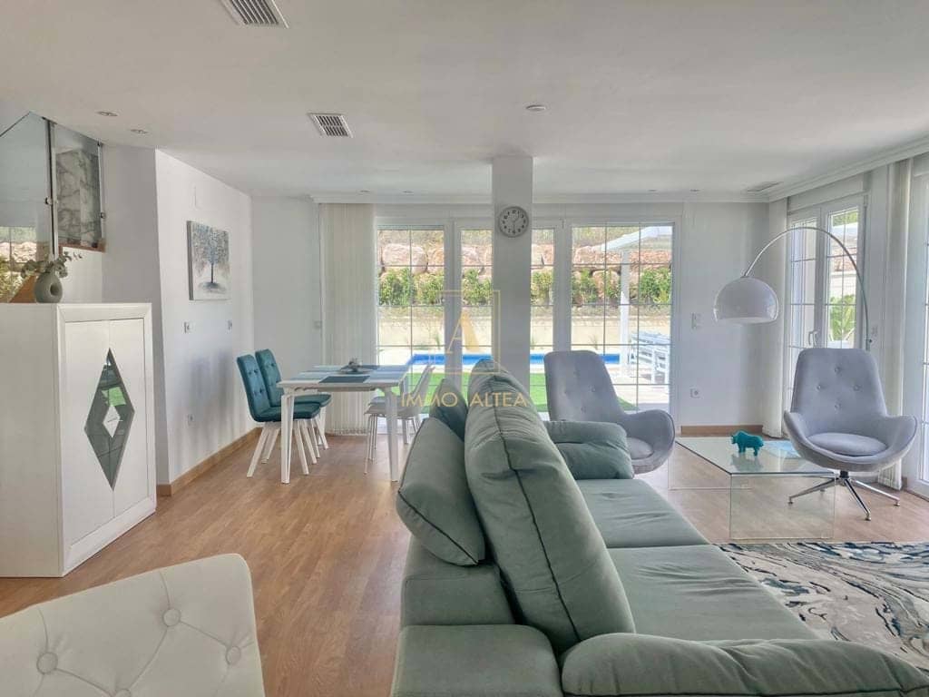 3 sypialnia Willa na sprzedaż w Miasto Alicante / Alacant - 560 000 € (Ref: 9566886)