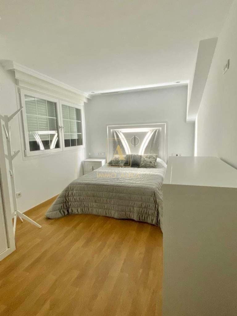 3 sypialnia Willa na sprzedaż w Miasto Alicante / Alacant - 560 000 € (Ref: 9566886)