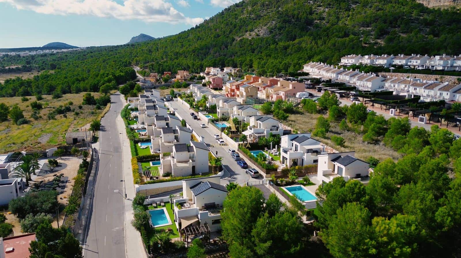 3 sypialnia Willa na sprzedaż w Miasto Alicante / Alacant - 580 000 € (Ref: 9566887)