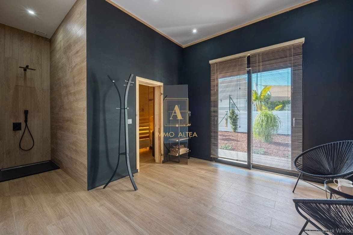 3 camera da letto Villa in vendita in Alicante citta - 975.000 € (Rif: 9566888)