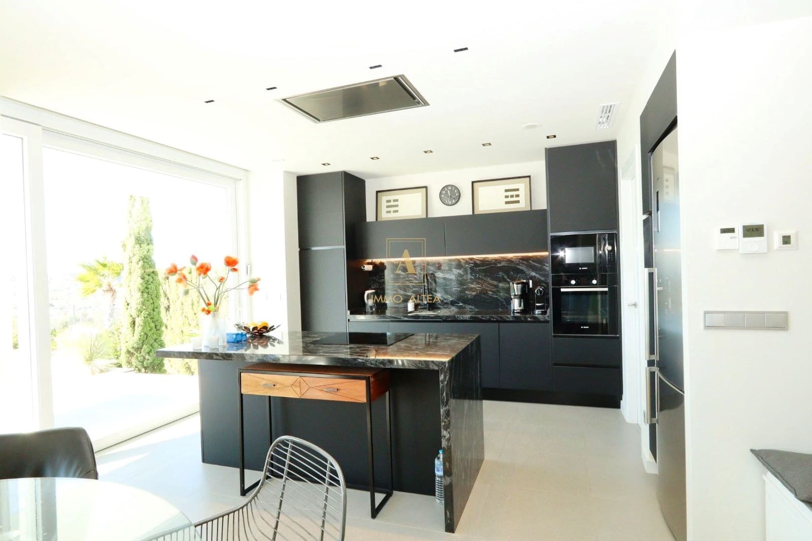 3 Zimmer Villa zu verkaufen in Alicante / Alacant Stadt mit Garage - 1.100.000 € (Ref: 9566890)