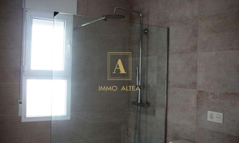 3 soveværelse Villa til salg i La Romana med swimmingpool - € 345.000 (Ref: 9566894)