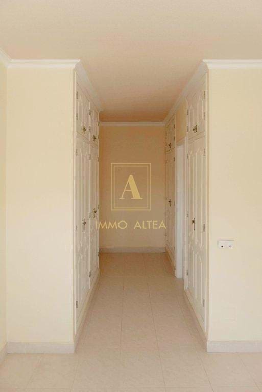 3 quarto Moradia para venda em La Manga del Mar Menor com piscina - 780 000 € (Ref: 9566897)