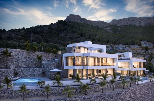 4 soveværelse Villa til salg i Calpe / Calp med swimmingpool - € 1.850.000 (Ref: 9566901)