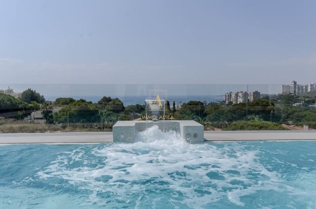 Chalet de 3 habitaciones en Orihuela en venta con piscina - 1.195.000 € (Ref: 9566922)