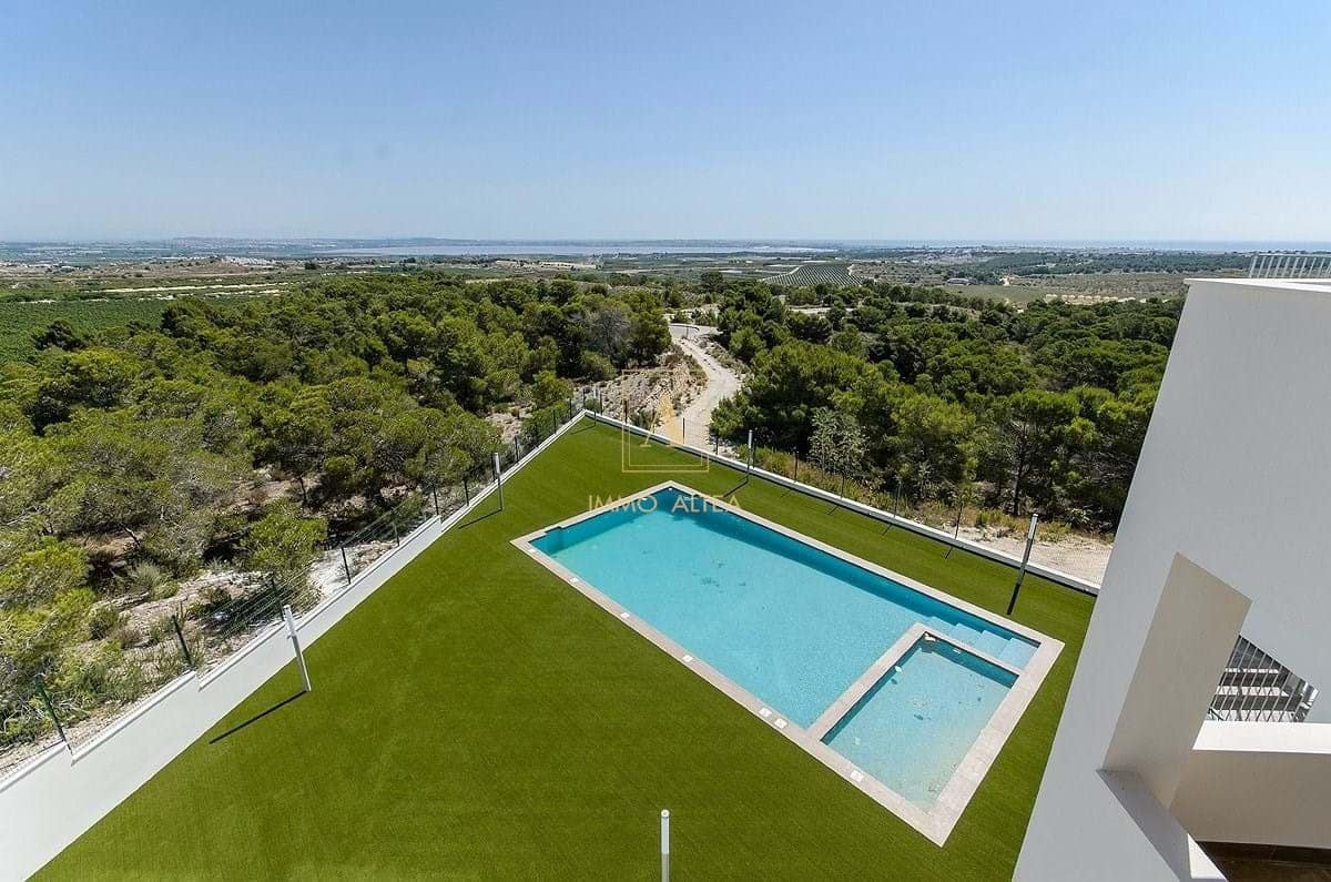 3 chambre Villa/Maison à vendre à San Miguel de Salinas avec piscine - 415 000 € (Ref: 9566932)