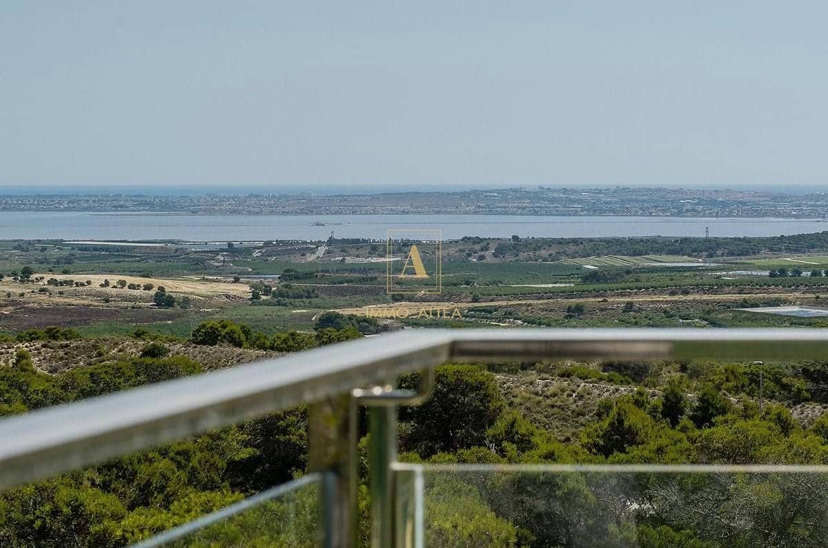 3 chambre Villa/Maison à vendre à San Miguel de Salinas avec piscine - 415 000 € (Ref: 9566932)