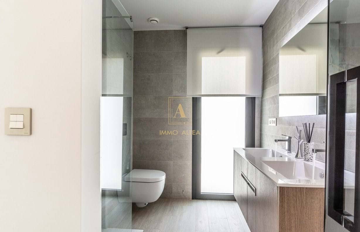 4 chambre Villa/Maison à vendre à Finestrat avec piscine - 875 000 € (Ref: 9566936)