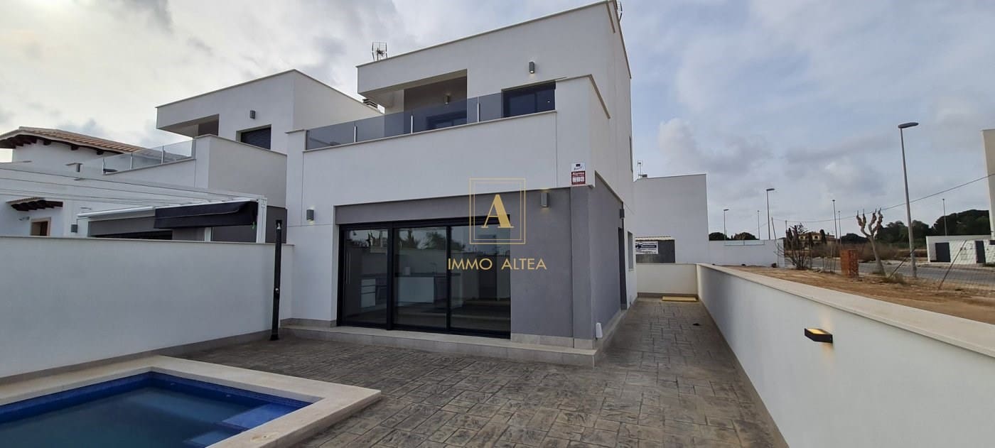 3 soverom Villa til salgs i Orihuela med svømmebasseng - € 499 900 (Ref: 9566941)