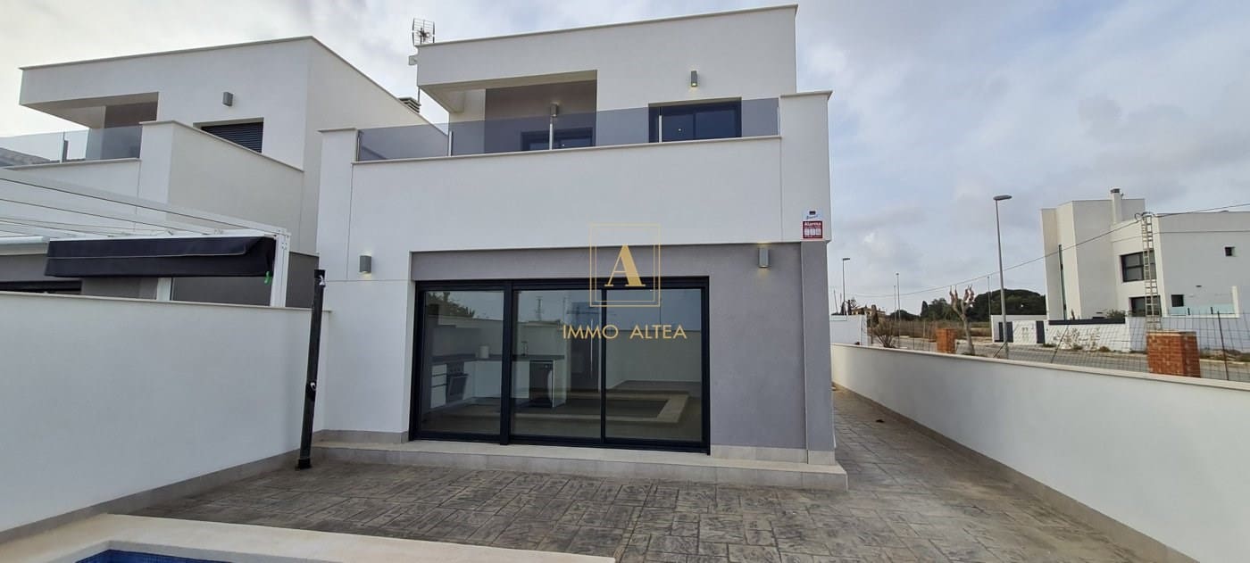 3 soverom Villa til salgs i Orihuela med svømmebasseng - € 499 900 (Ref: 9566941)