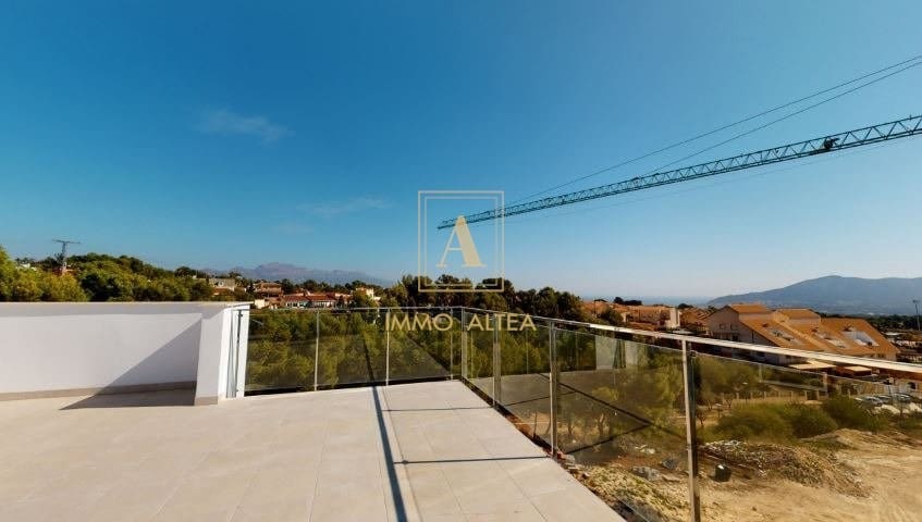 3 soveværelse Villa til salg i La Nucia med swimmingpool - € 600.000 (Ref: 9566951)