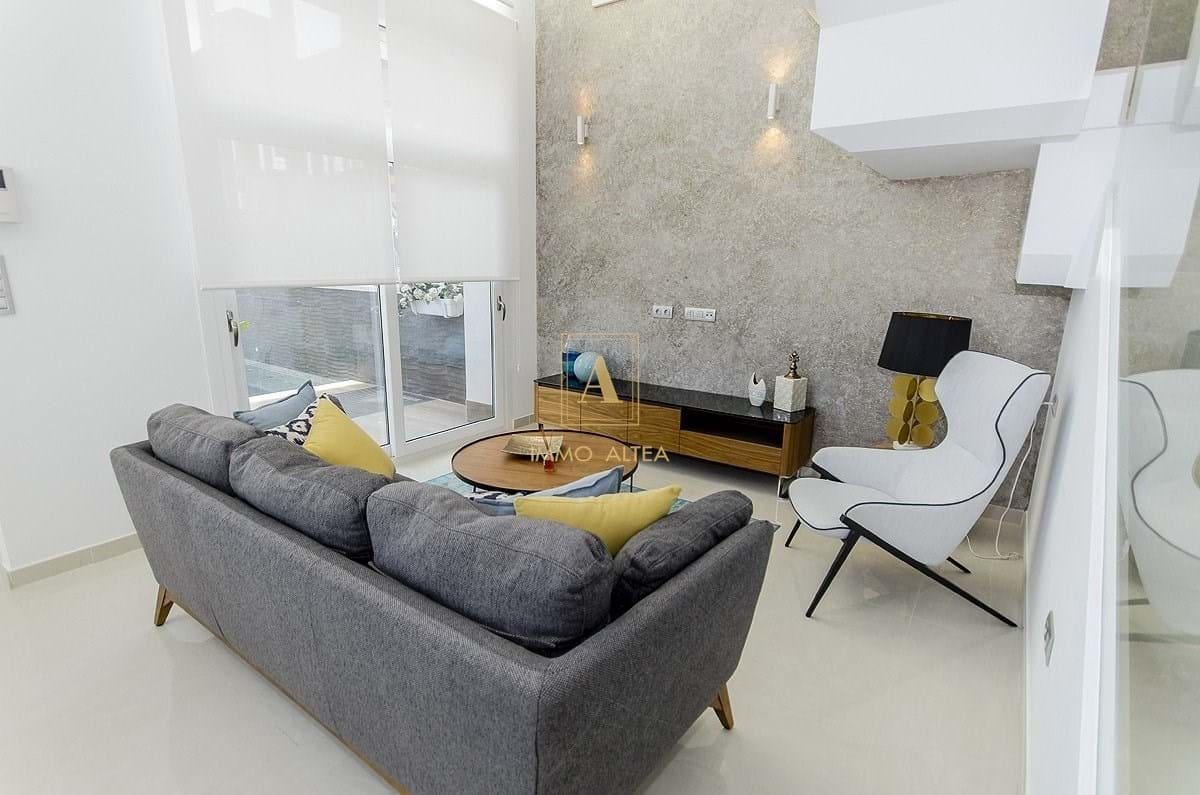 3 soveværelse Villa til salg i Alicante by med swimmingpool - € 485.000 (Ref: 9566954)