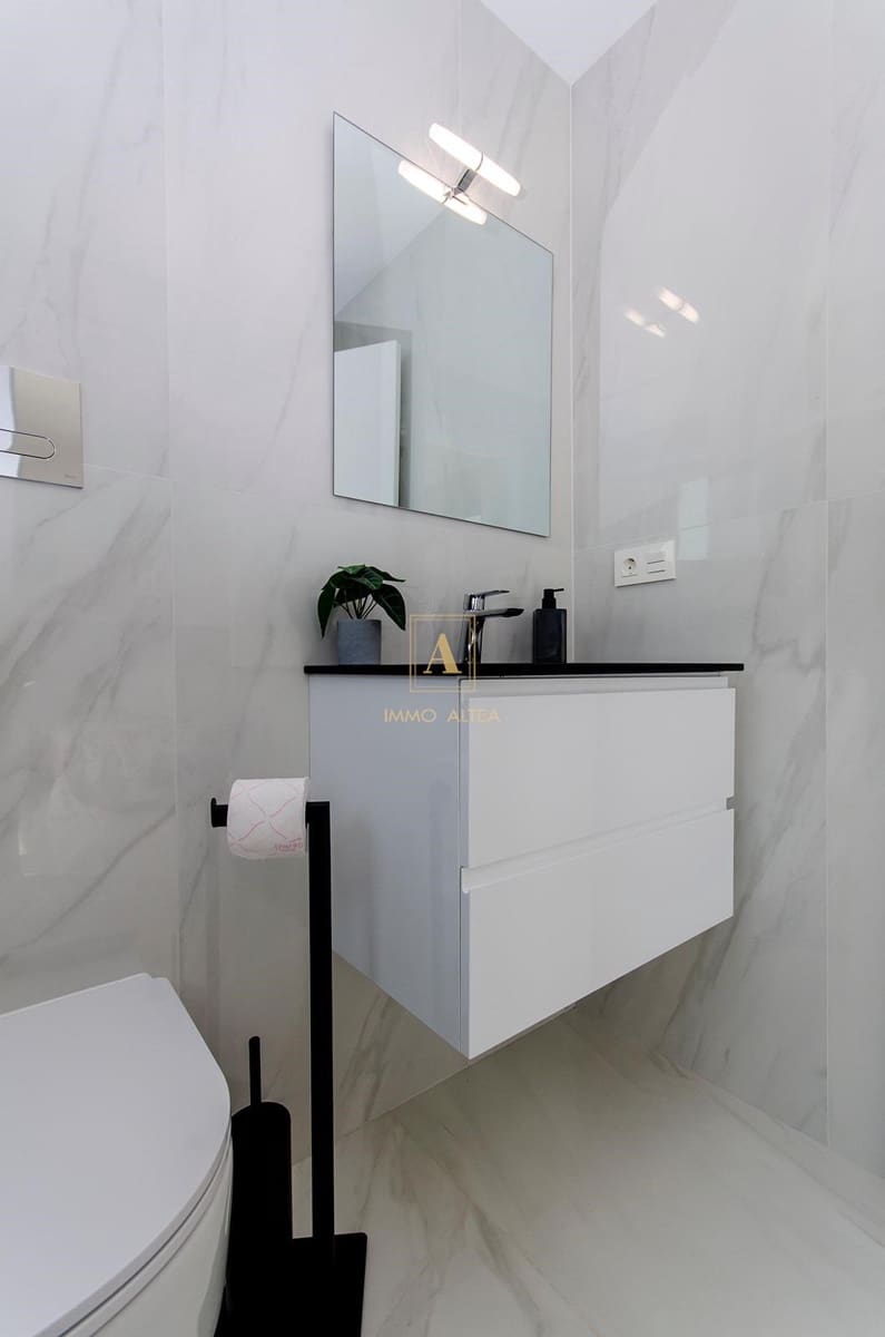 3 soveværelse Villa til salg i Orihuela med swimmingpool - € 415.000 (Ref: 9566961)