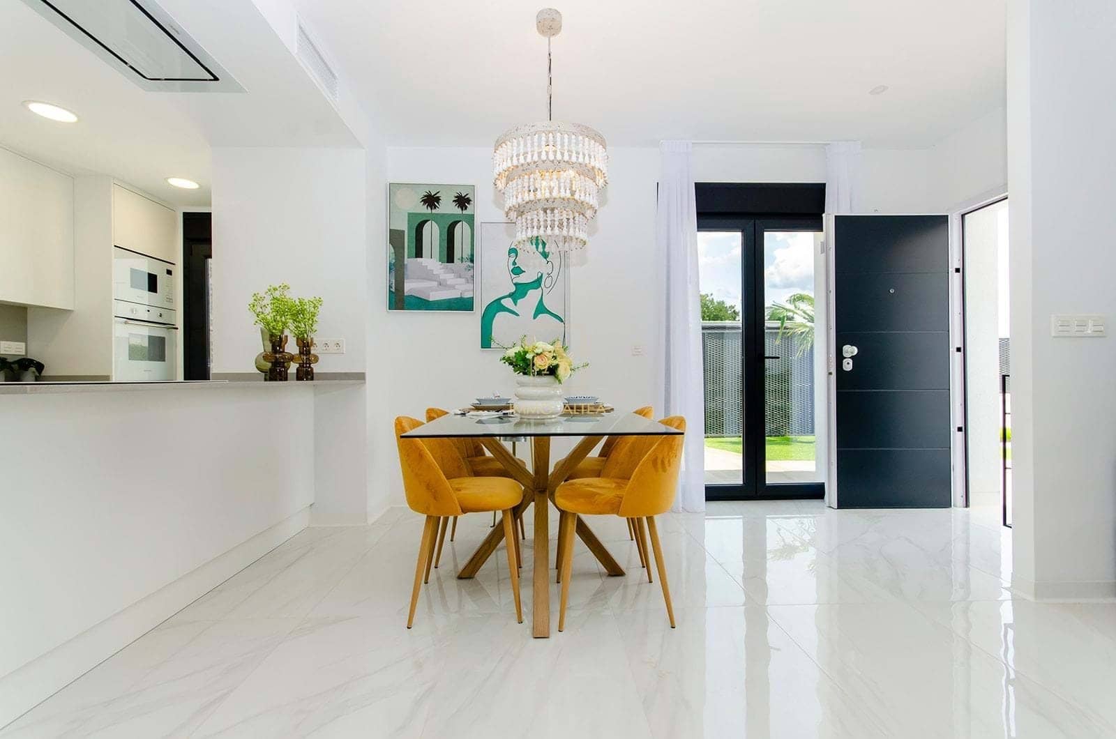 3 soveværelse Villa til salg i Orihuela med swimmingpool - € 415.000 (Ref: 9566961)