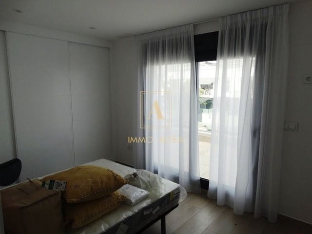3 quarto Moradia para venda em Pilar de la Horadada com piscina - 379 900 € (Ref: 9566990)