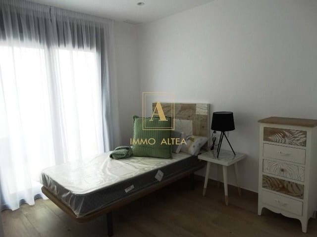 3 quarto Moradia para venda em Pilar de la Horadada com piscina - 379 900 € (Ref: 9566990)