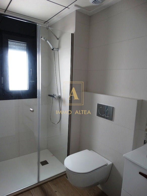 3 quarto Moradia para venda em Pilar de la Horadada com piscina - 379 900 € (Ref: 9566990)