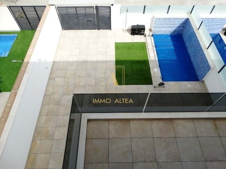 3 quarto Moradia para venda em Pilar de la Horadada com piscina - 379 900 € (Ref: 9566990)