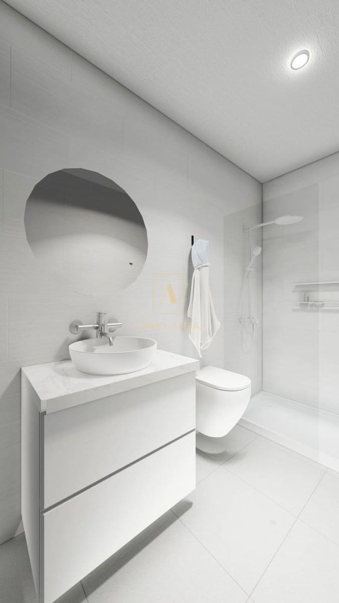 4 bedroom Villa for sale in Roldan with pool - € 674,500 (Ref: 9566995)