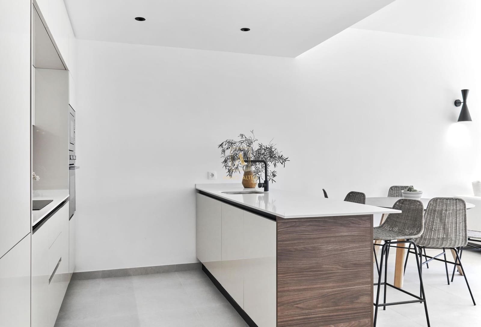 2 sypialnia Willa na sprzedaż w Torrevieja z basenem - 370 000 € (Ref: 9567002)