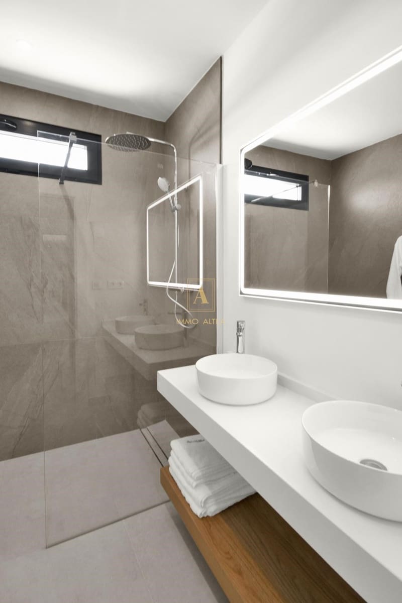 3 chambre Villa/Maison à vendre à Banos y Mendigo avec piscine - 522 000 € (Ref: 9567011)