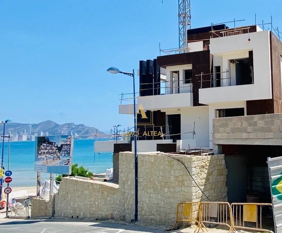 3 soveværelse Penthouse til salg i Benidorm med swimmingpool - € 1.650.000 (Ref: 9567020)