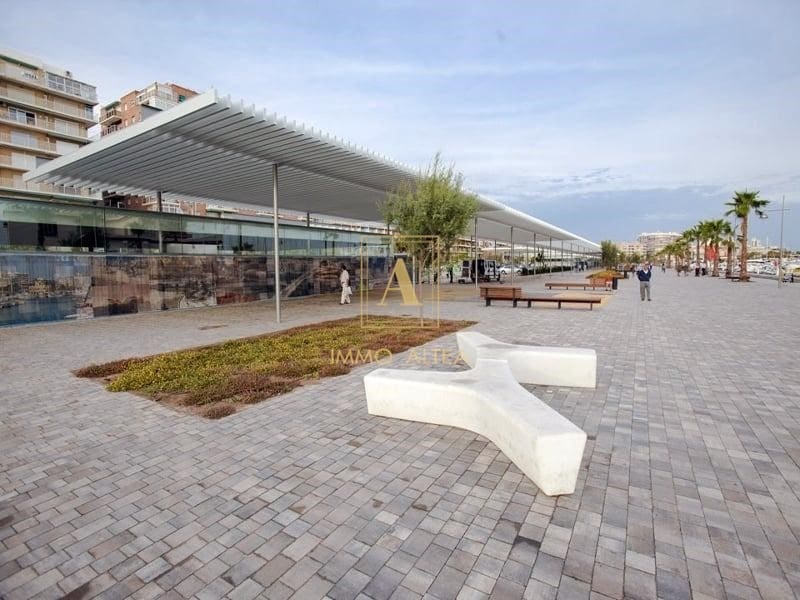 3 makuuhuone Huoneisto myytävänä paikassa Santa Pola mukana uima-altaan - 375 000 € (Ref: 9567030)