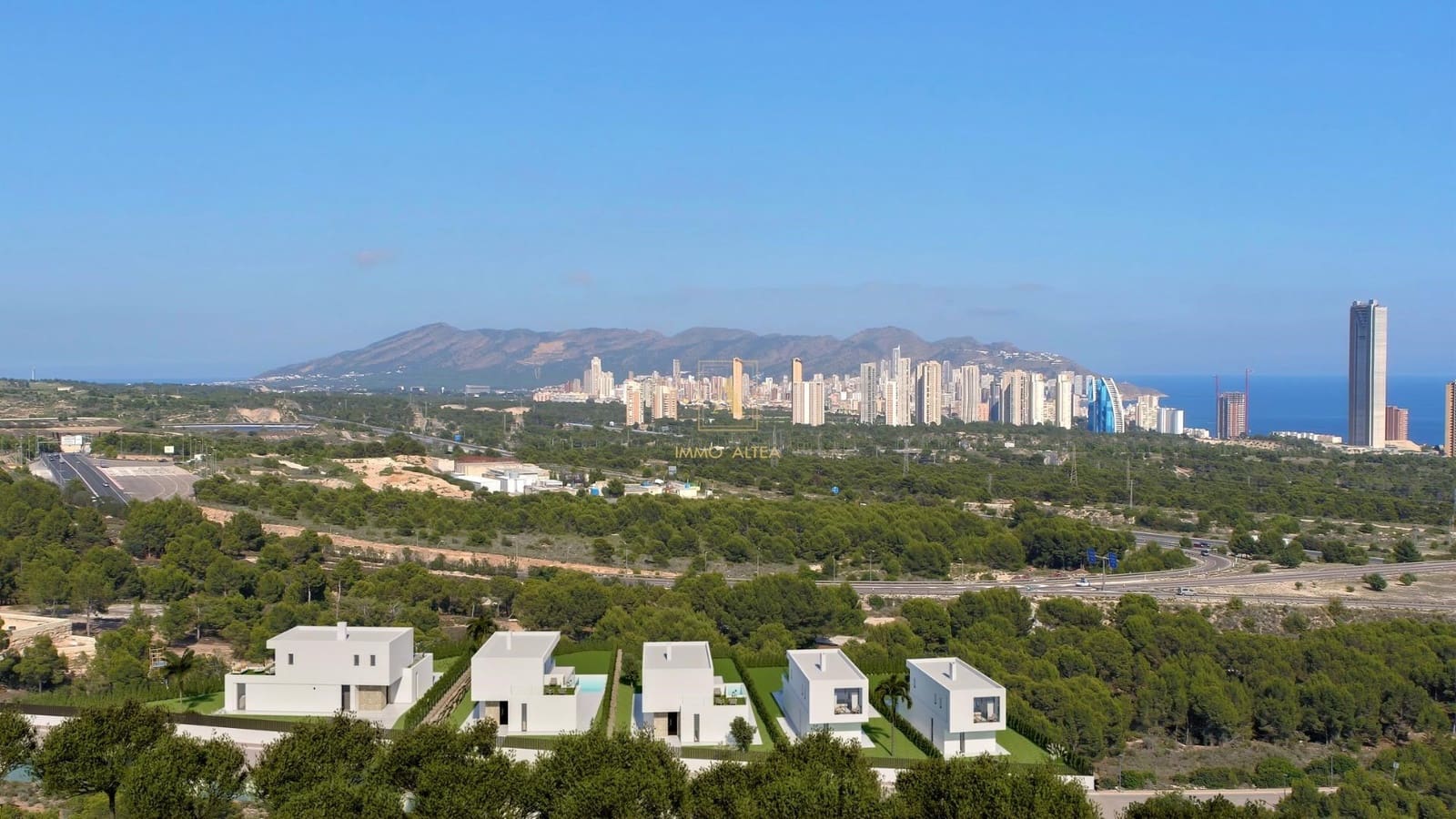 3 quarto Moradia para venda em Finestrat com piscina - 695 000 € (Ref: 9567032)