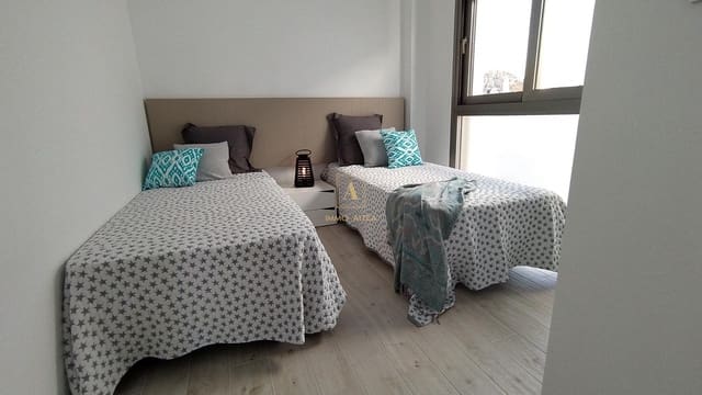 Chalet de 3 habitaciones en Orihuela en venta con piscina - 669.900 € (Ref: 9567033)