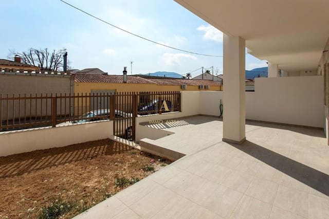 3 Zimmer Villa zu verkaufen in Hondón de las Nieves - 215.000 € (Ref: 9567039)