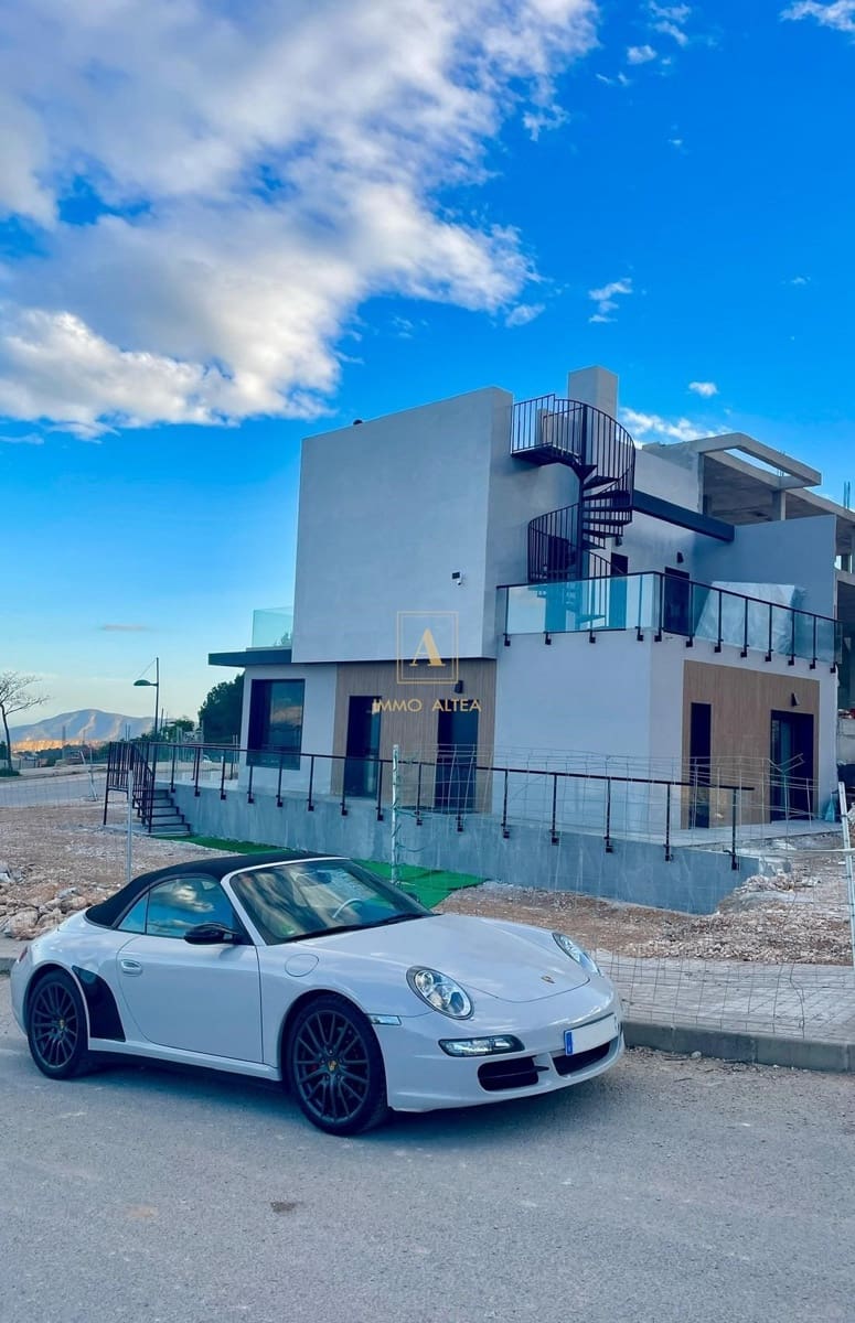 3 soveværelse Villa til salg i Polop med swimmingpool - € 663.115 (Ref: 9567056)