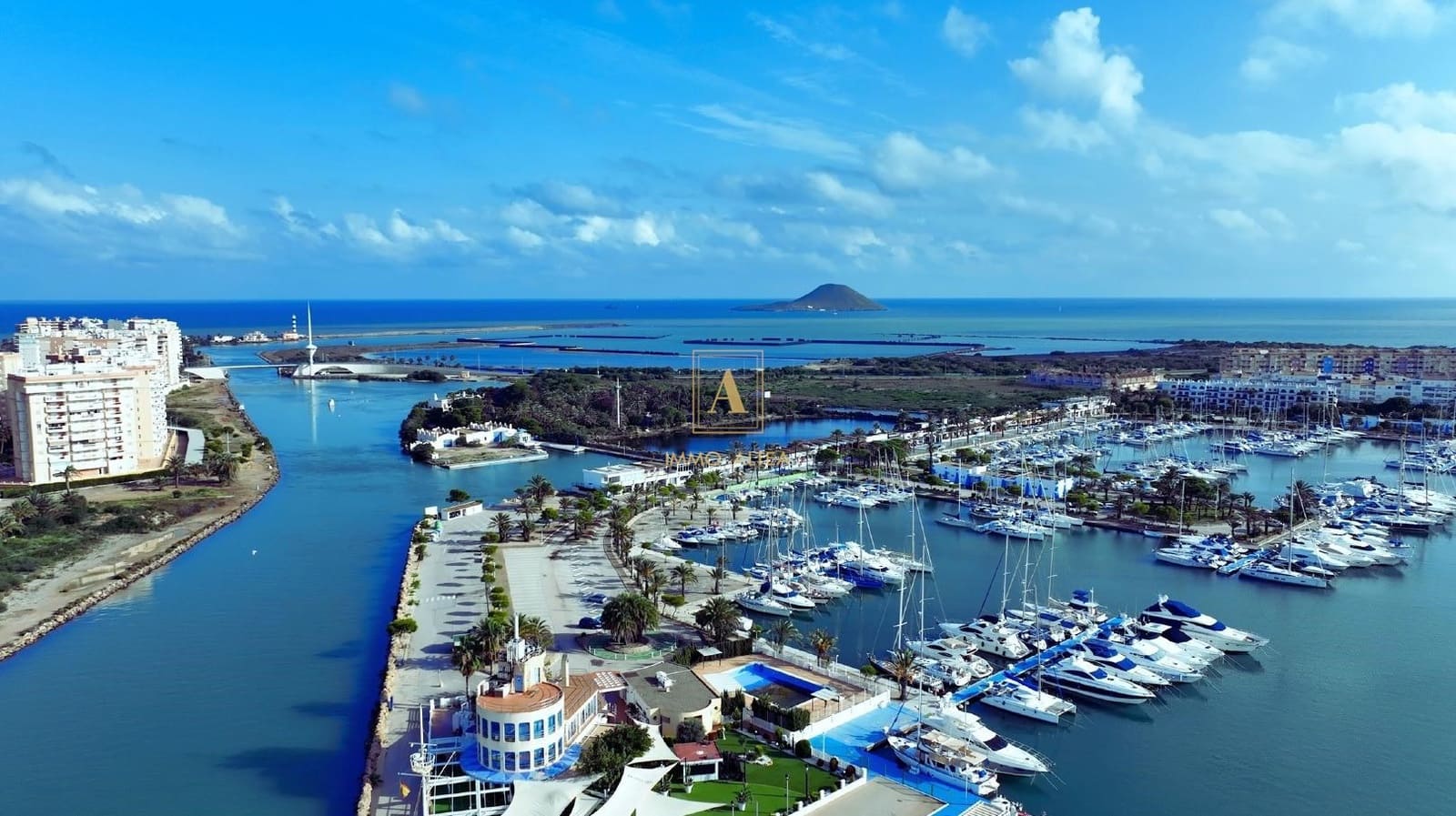 2 sypialnia Dom na sprzedaż w La Manga del Mar Menor z basenem - 260 560 € (Ref: 9567084)