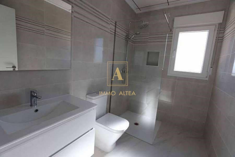 3 camera da letto Villa in vendita in Alicante citta con piscina - 332.000 € (Rif: 9567087)