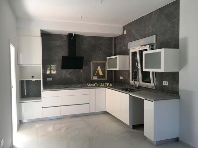 3 quarto Moradia para venda em Alicante cidade com piscina - 332 000 € (Ref: 9567087)