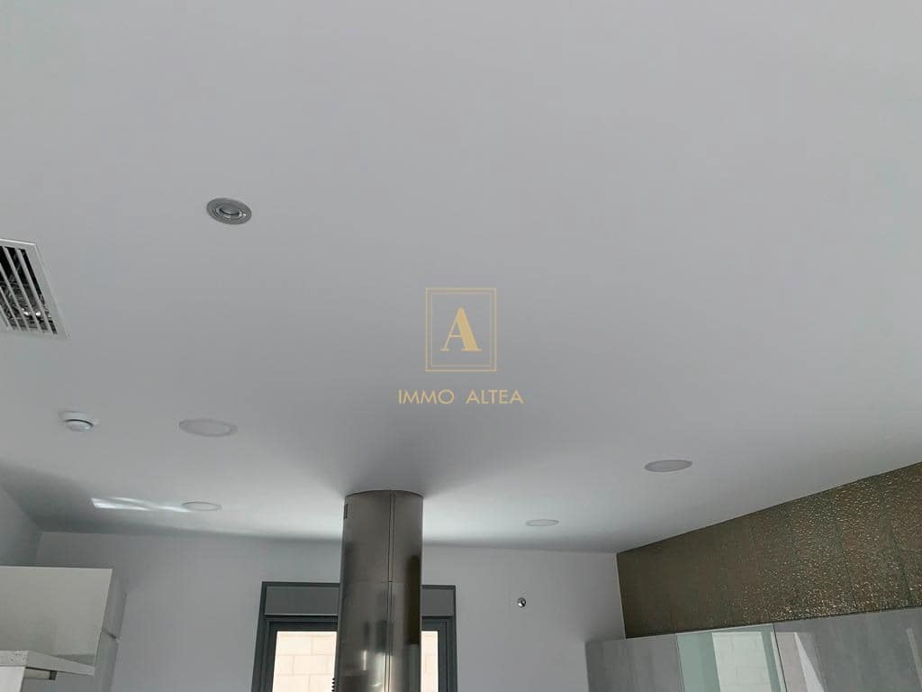 4 chambre Villa/Maison à vendre à Alicante ville avec piscine - 436 000 € (Ref: 9567094)