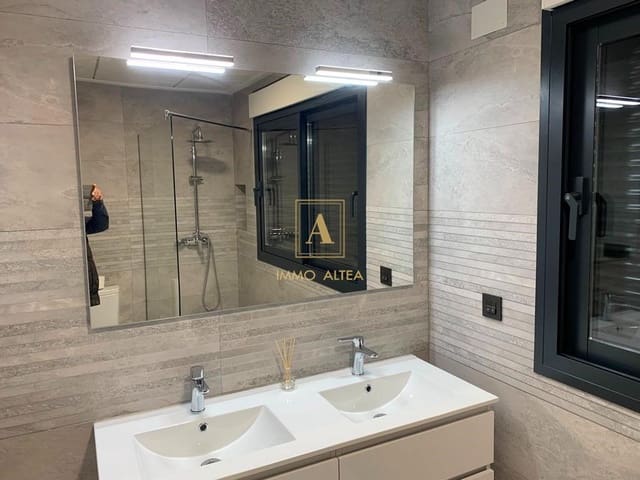 4 camera da letto Villa in vendita in Alicante città con piscina - 518.000 € (Rif: 9567095)