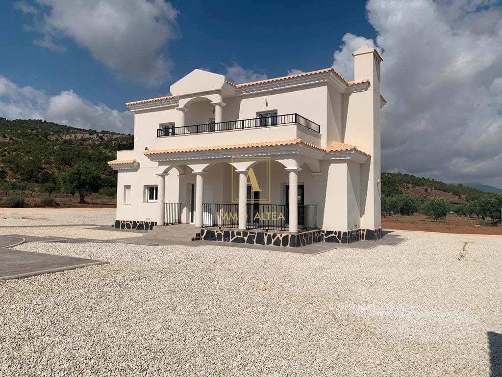 4 quarto Moradia para venda em Alicante cidade com piscina - 423 000 € (Ref: 9567097)