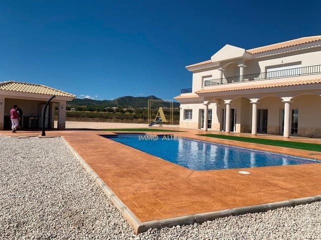 4 soveværelse Villa til salg i Alicante by med swimmingpool - € 505.000 (Ref: 9567098)