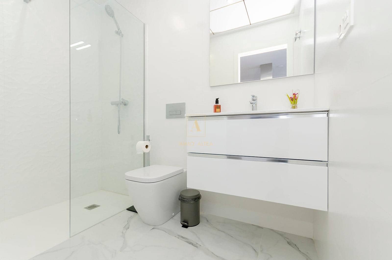 3 sypialnia Willa na sprzedaż w Torrevieja z basenem - 424 000 € (Ref: 9567129)