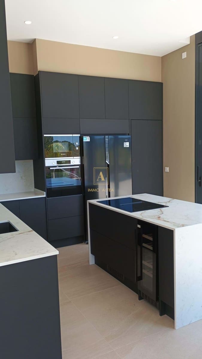 3 bedroom Villa for sale in Pilar de la Horadada with pool - € 594,000 (Ref: 9567194)